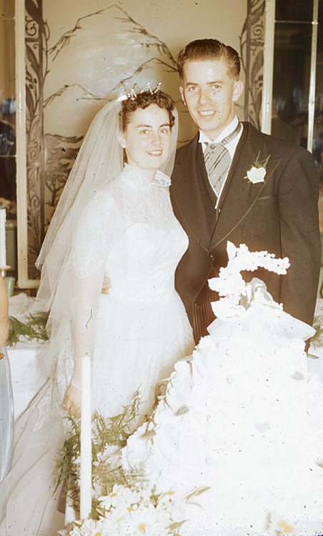 Mom-Dad Wedding 1953 (26)
